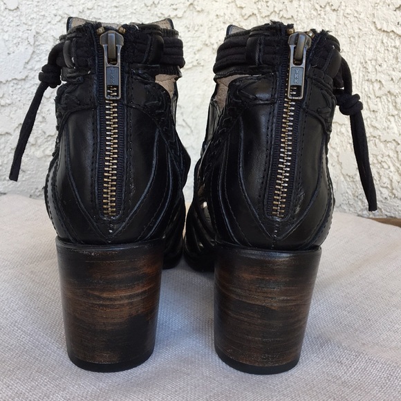 •SOLD• Freebird Leather Wazee Booties 8 fit 8.5 - Picture 5 of 7
